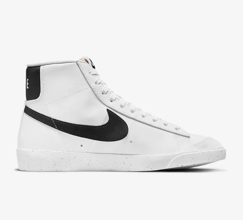 Nike Air Blazer Mid ’77